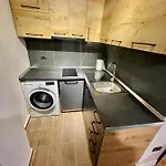 Keon Superb * טיראנה