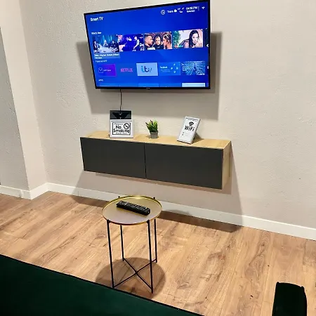 Keon Superb * טיראנה