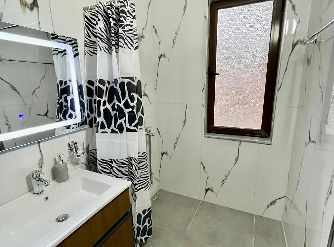 Keon Superb Apartman *