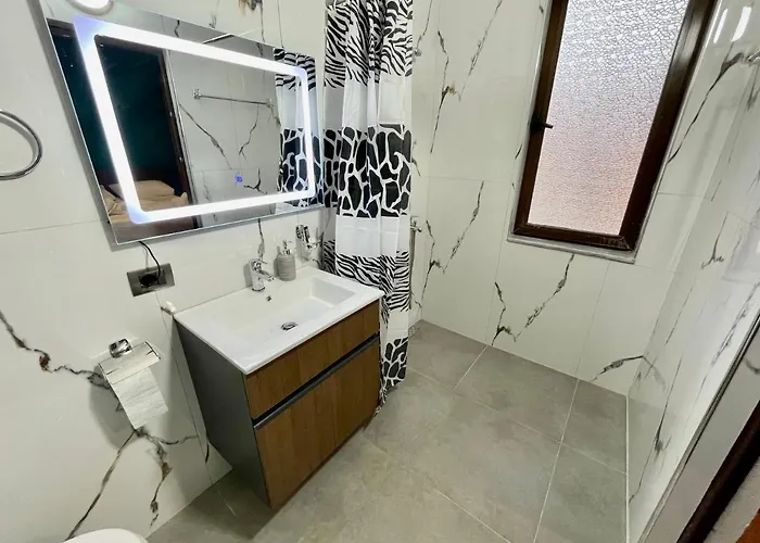 Keon Superb Apartman Tirana