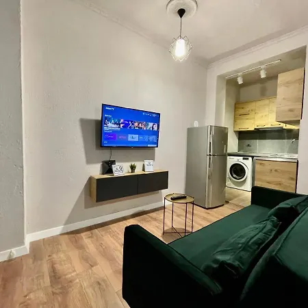 Keon Superb * Τίρανα